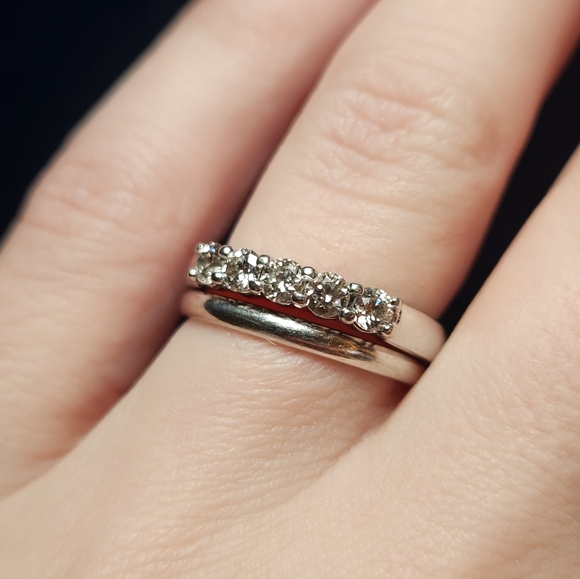 Wedding / Anniversary Ring Set - Picture 10 of 16